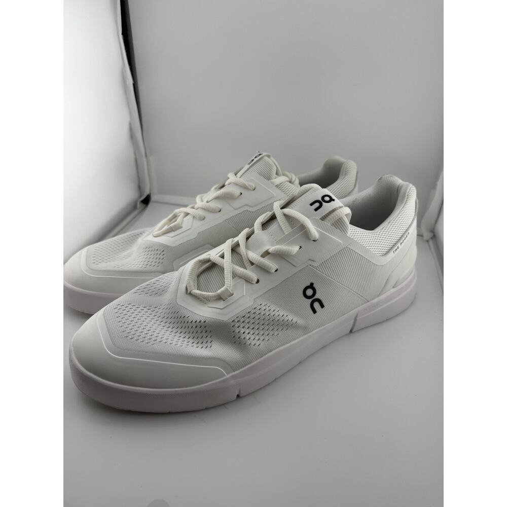 On cloud The Roger Advantage All White On Running Sneakers shoes Revolve 11.5
